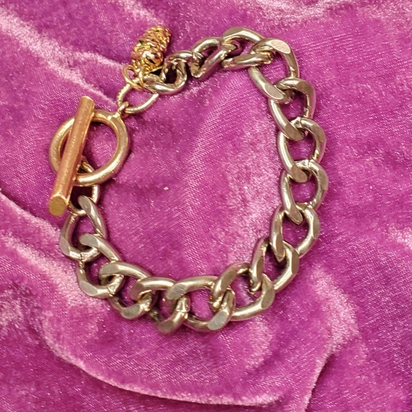 Patch NYC silver toned chunky bracelet - Picture 2 of 8